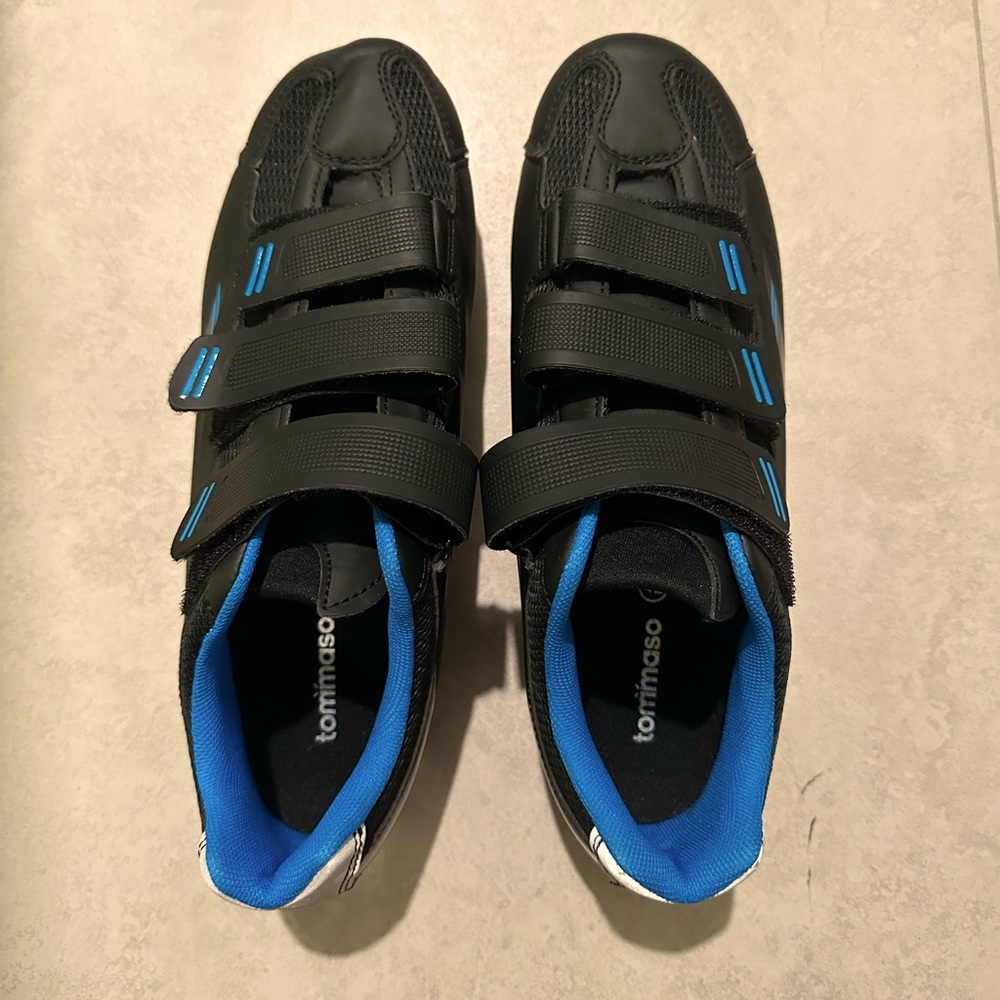 Women's Cycling Shoes - Size 10.5W